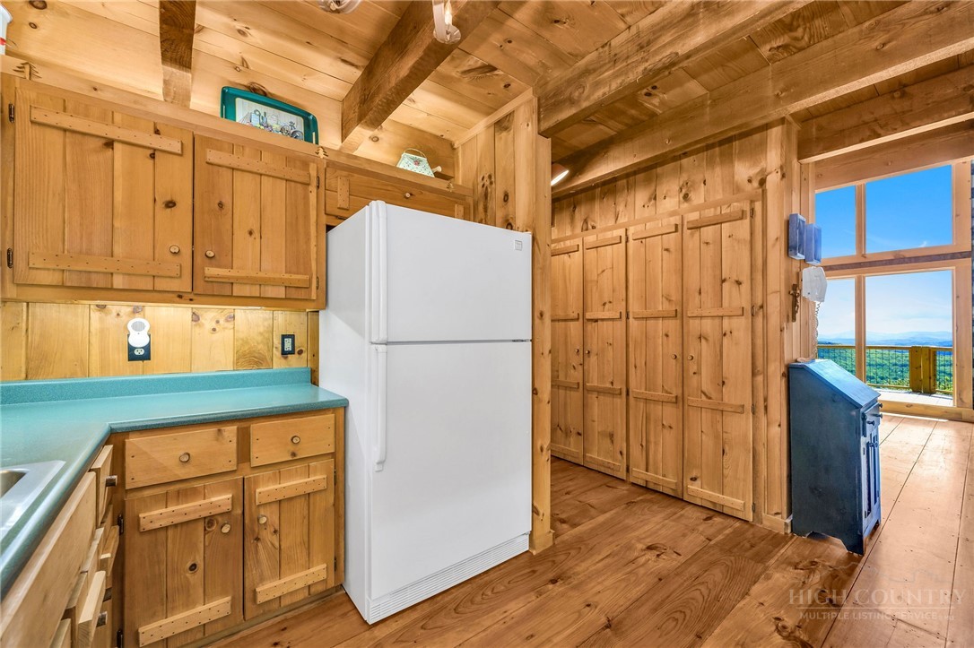 143 Sundance Road Todd, NC 28684 - Photo 17 of 45 Gallery Image 17