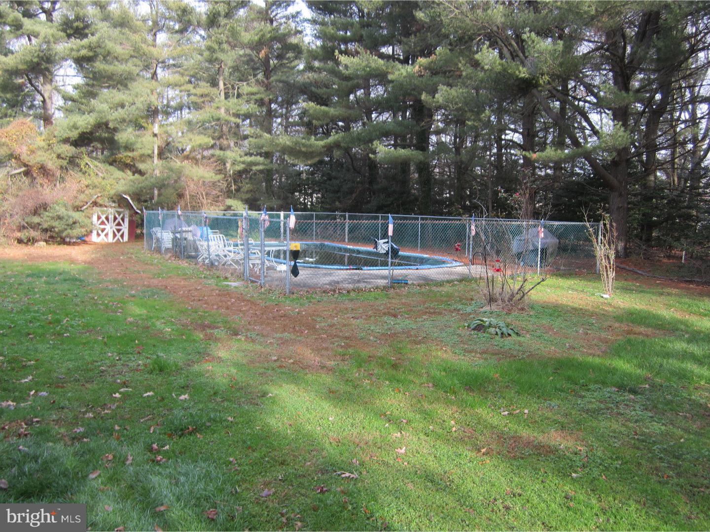 158 South Dupont Road Carneys Point, NJ 08069 - Photo 18 of 25 Gallery Image 18