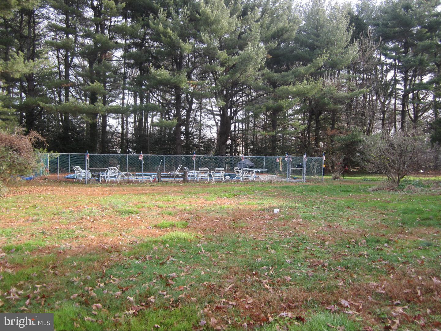158 South Dupont Road Carneys Point, NJ 08069 - Photo 23 of 25 Gallery Image 23