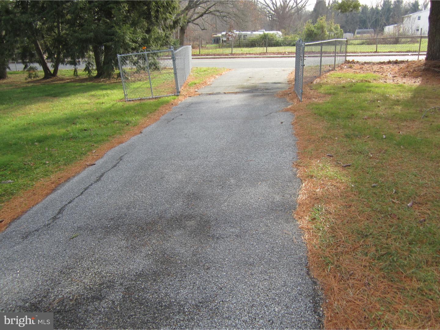 158 South Dupont Road Carneys Point, NJ 08069 - Photo 24 of 25 Gallery Image 24