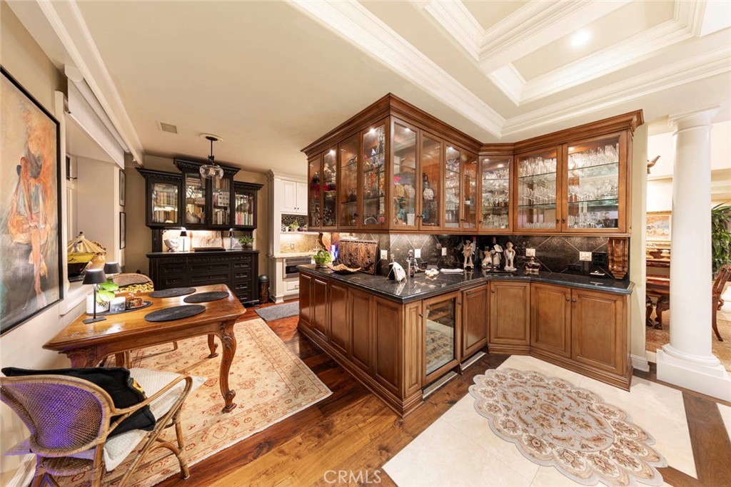 29 Montpellier Newport Beach, CA 92660 - Photo 17 of 49