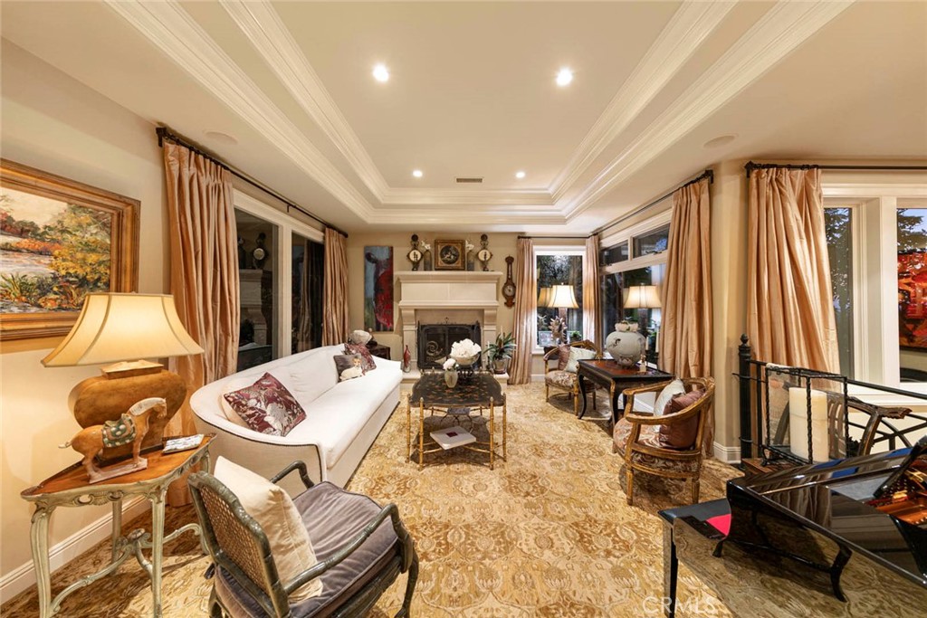 29 Montpellier Newport Beach, CA 92660 - Photo 9 of 49