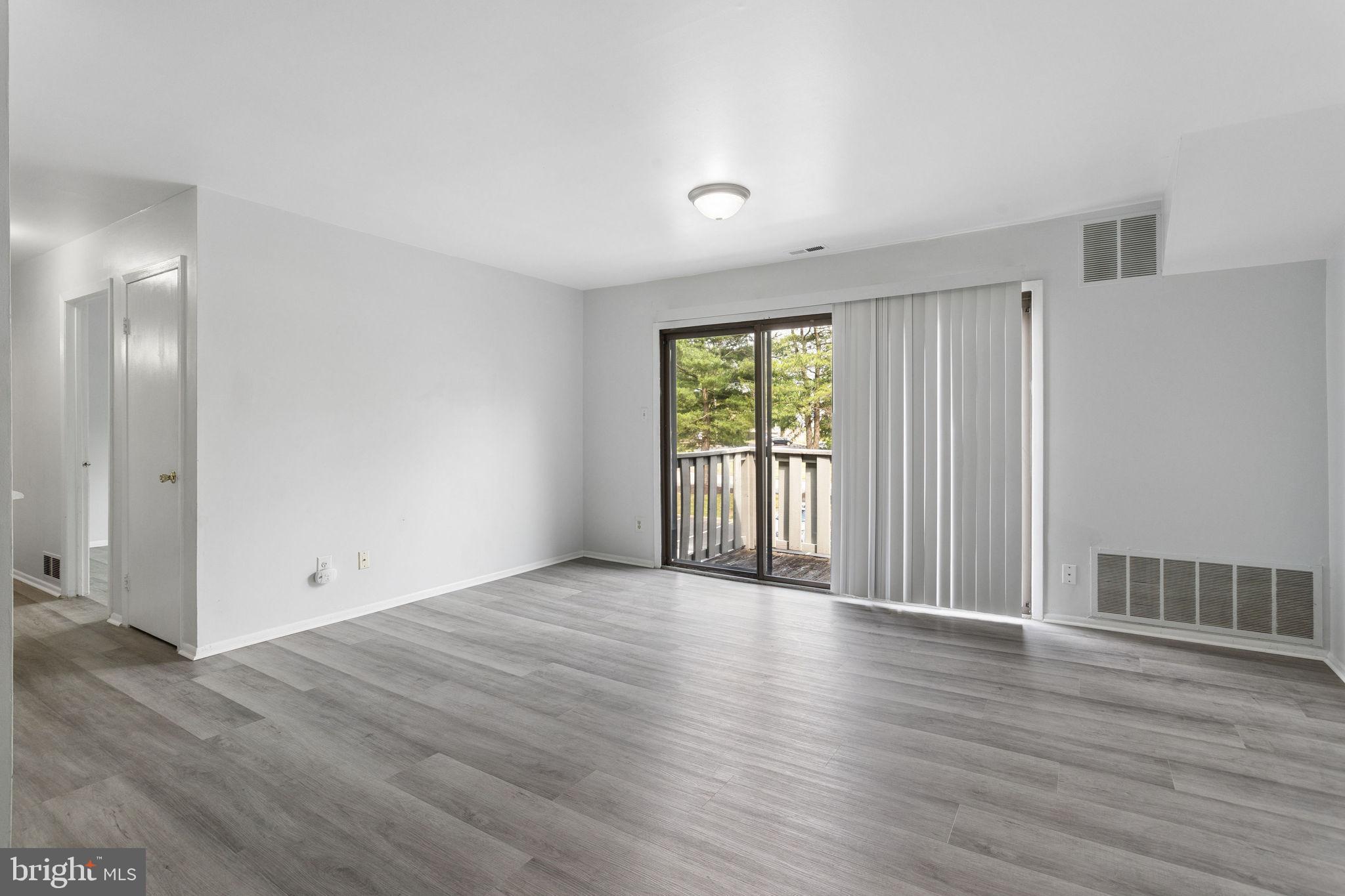 2010 Raven's Row Marlton, NJ 08053 - Photo 4 of 16
