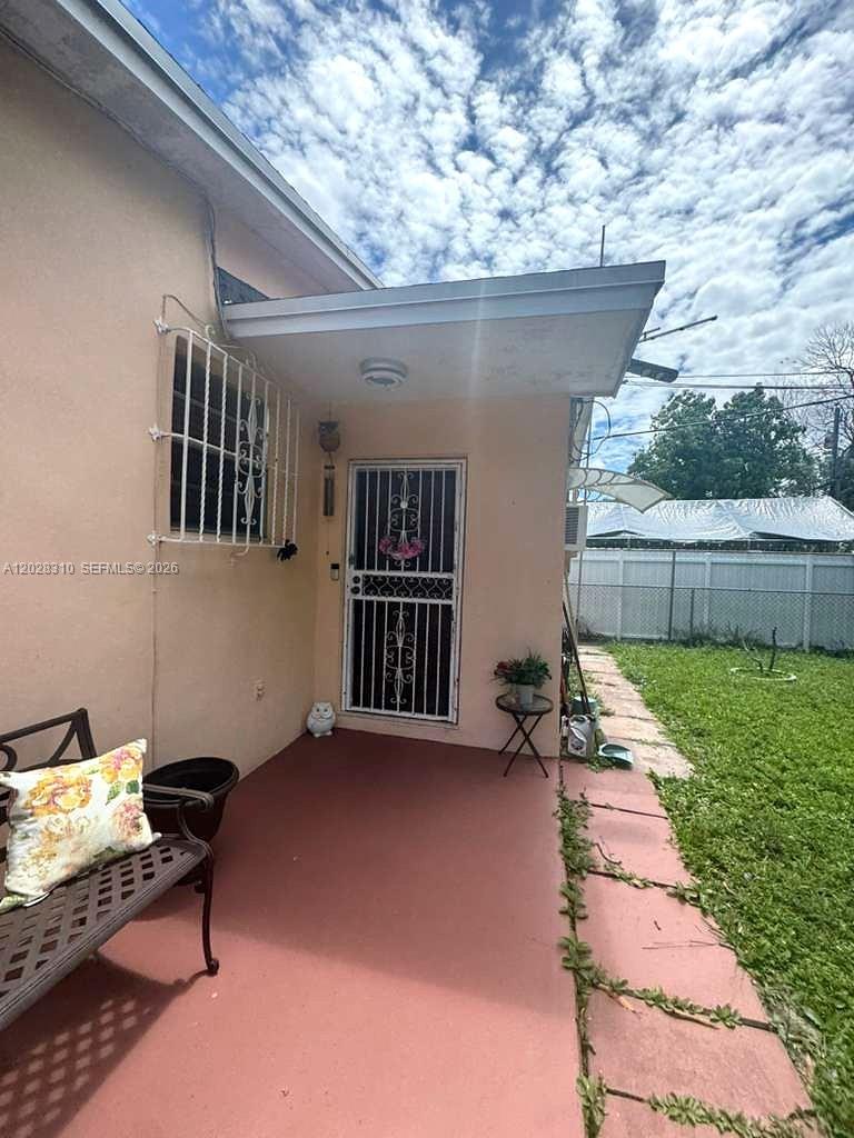 252 East 37th Street Hialeah, FL 33013 - Photo 43 of 51