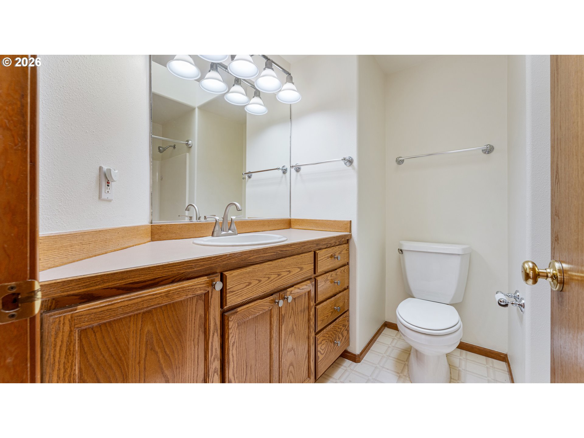 4393 Altura Street Eugene, OR 97404 - Photo 14 of 34