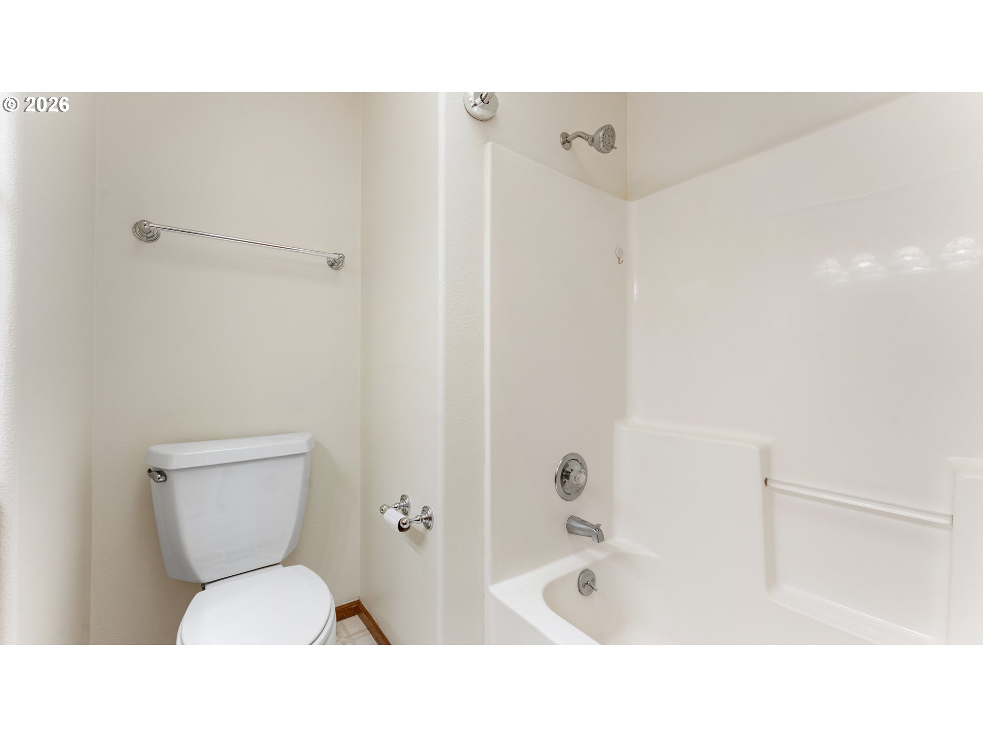 4393 Altura Street Eugene, OR 97404 - Photo 15 of 34