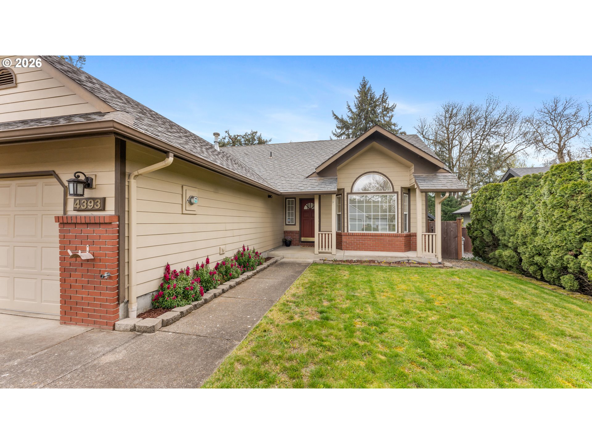 4393 Altura Street Eugene, OR 97404 - Photo 3 of 34