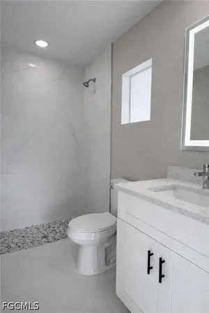 $2,195 | 111 Northwest 19th Place, Cape Coral, FL 33993