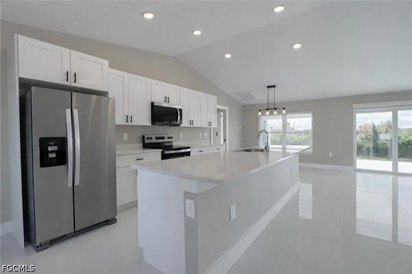 $2,195 | 111 Northwest 19th Place, Cape Coral, FL 33993