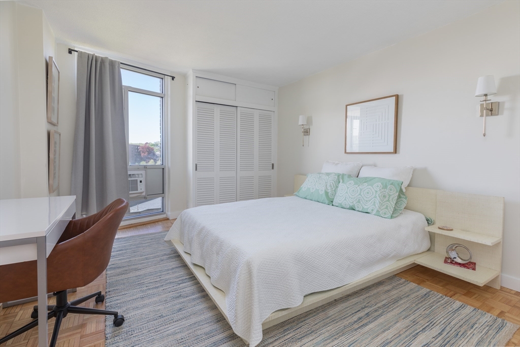 19 Winchester Street, Unit 711 Brookline, MA 02446 - Photo 10 of 25