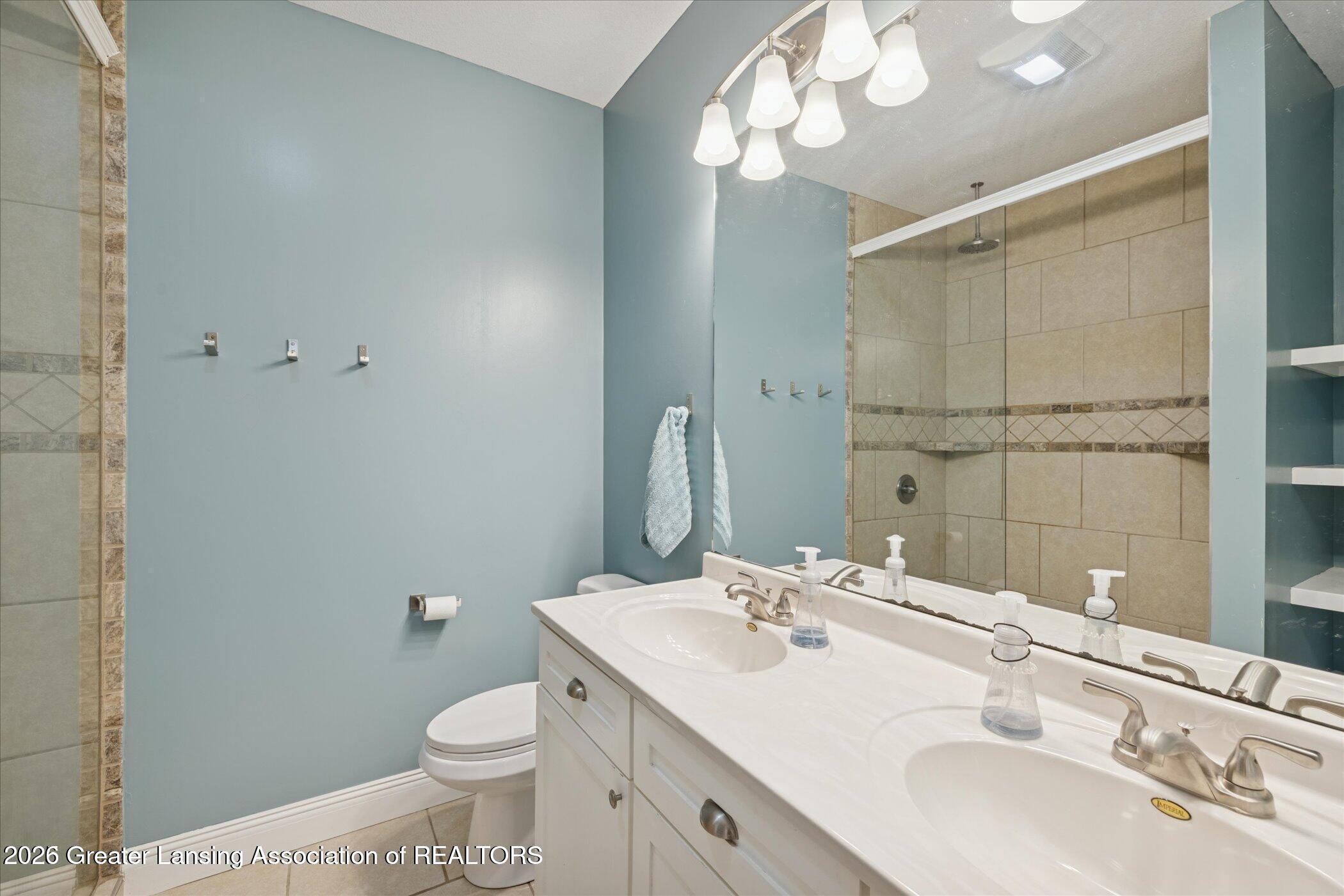 2300 North Watson Road St. Johns, MI 48879 - Photo 23 of 42 20251121214010706625000000-o