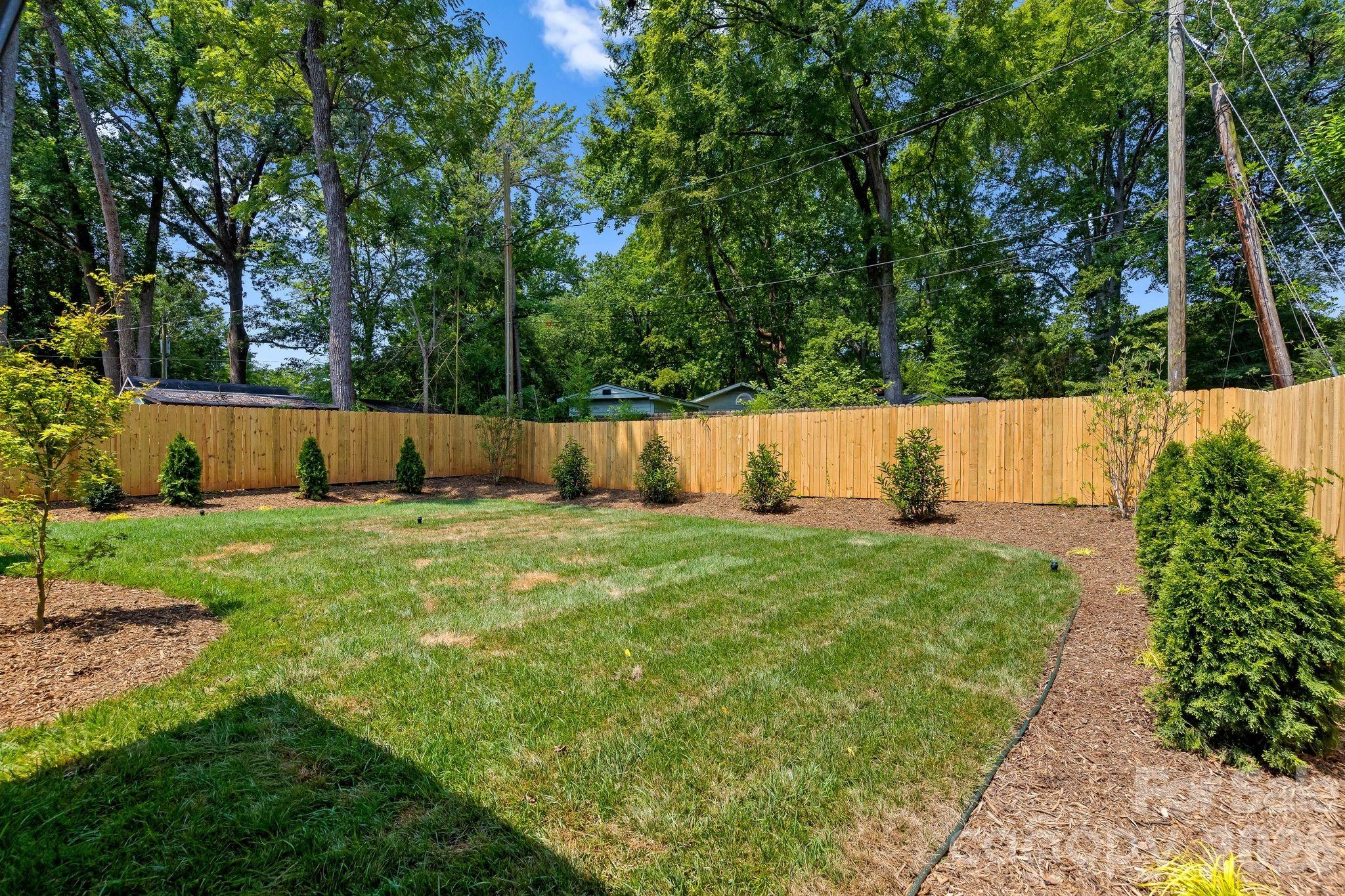 815 Manhasset Road Charlotte, NC 28209 - Photo 42 of 48 Gallery Image 42
