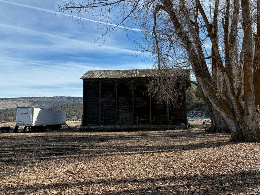 12920 Algoma Road Klamath Falls, OR 97601 - Photo 31 of 64 31