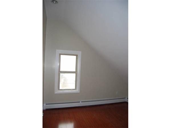 799 Madison Street Fall River, MA 02720 - Photo 17 of 25 Gallery Image 17