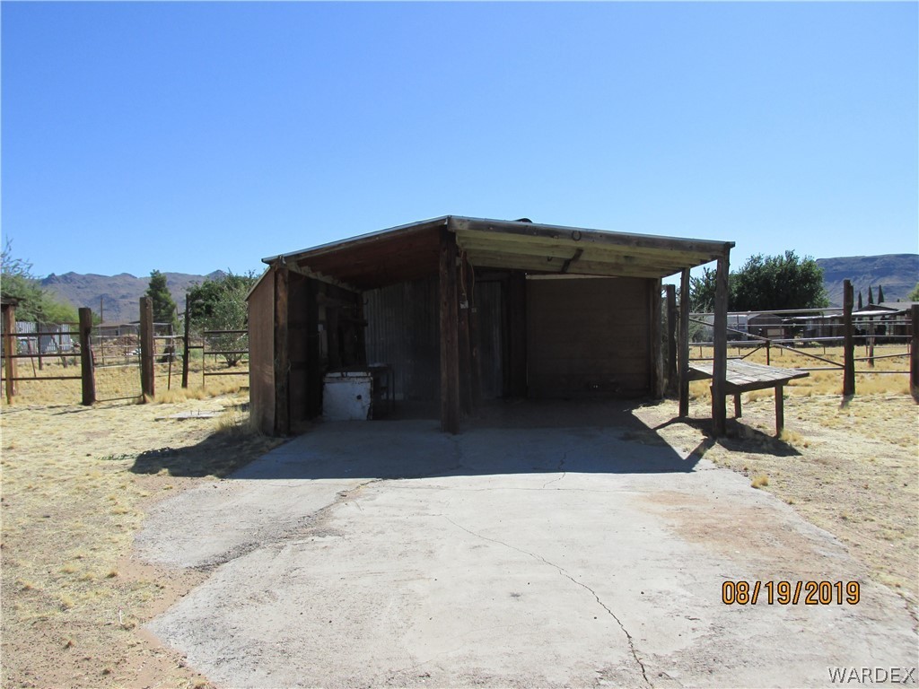 302 South Horn Road Golden Valley, AZ 86413 - Photo 12 of 45 Gallery Image 12