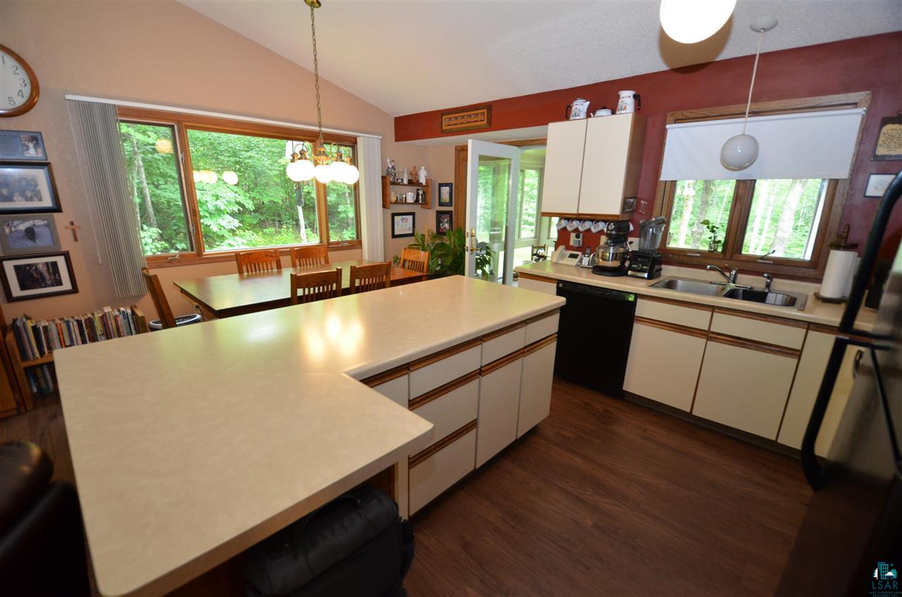 4975 West Arrowhead Road Hermantown, MN 55811 - Photo 4 of 23 Gallery Image 4
