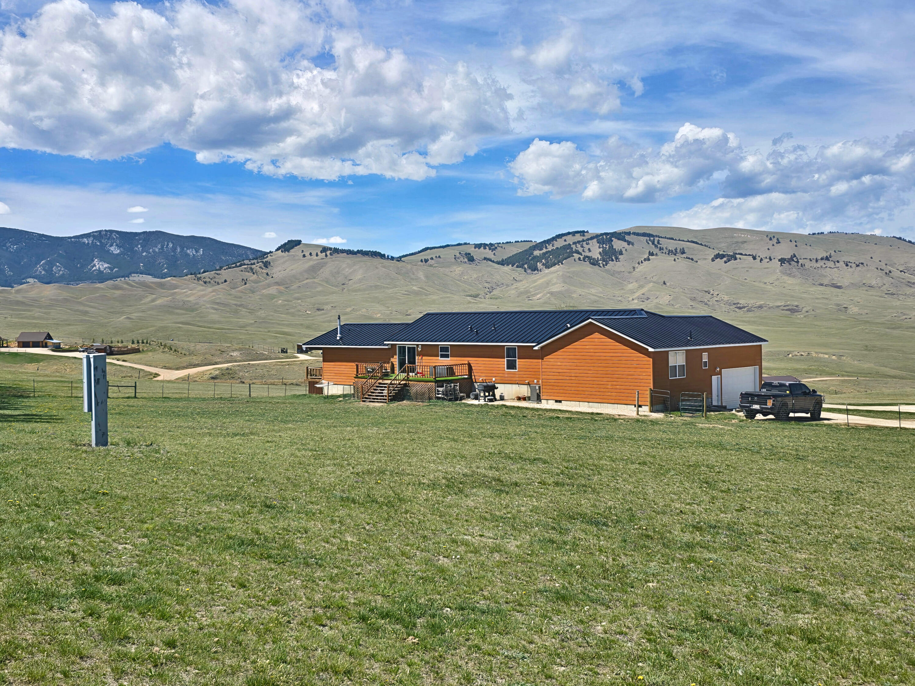 506 Klondike Road Buffalo, WY 82834 - Photo 3 of 54 spring 4