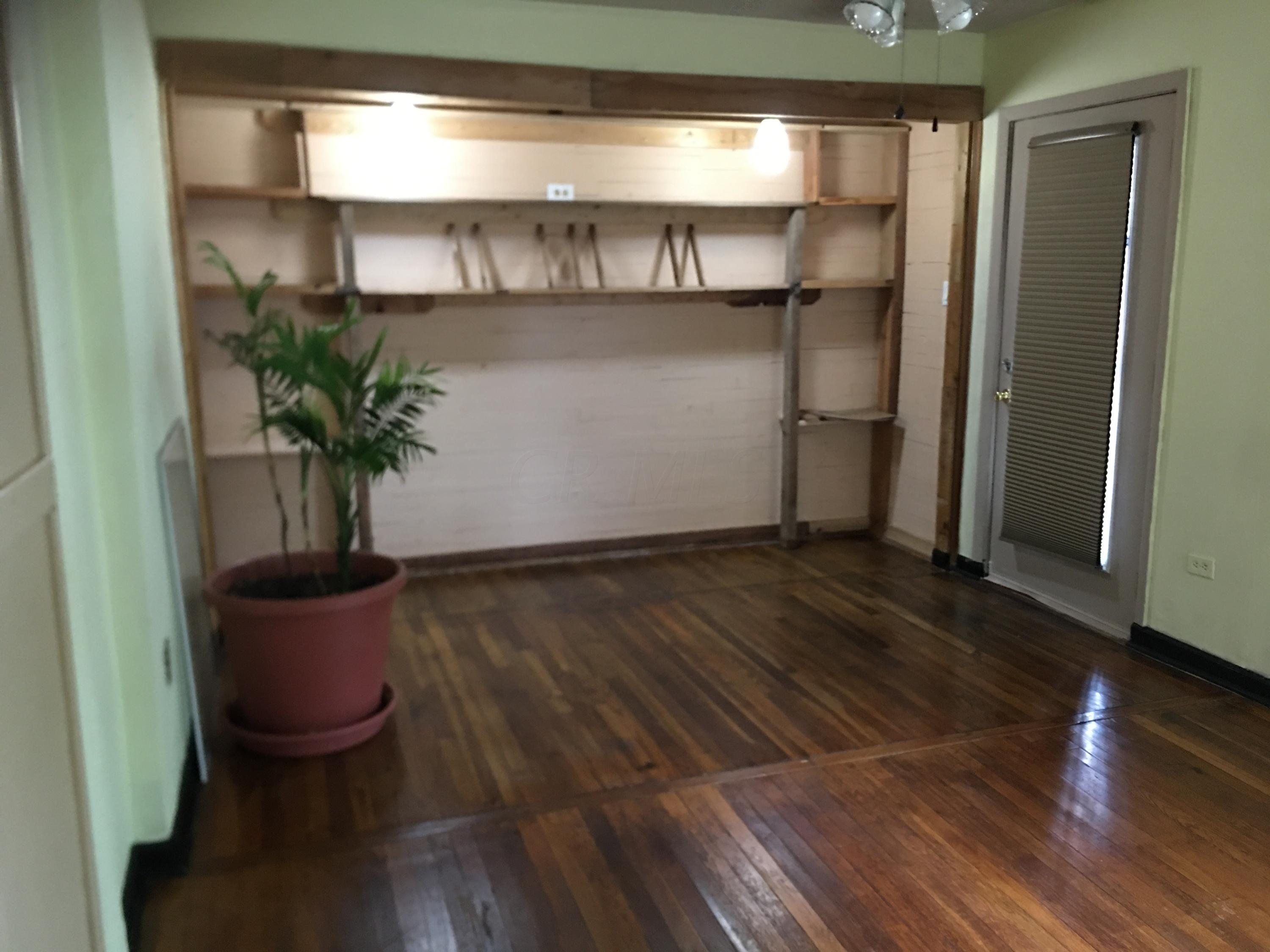 273 Lowell Road Columbus, OH 43209 - Photo 5 of 19 Gallery Image 5