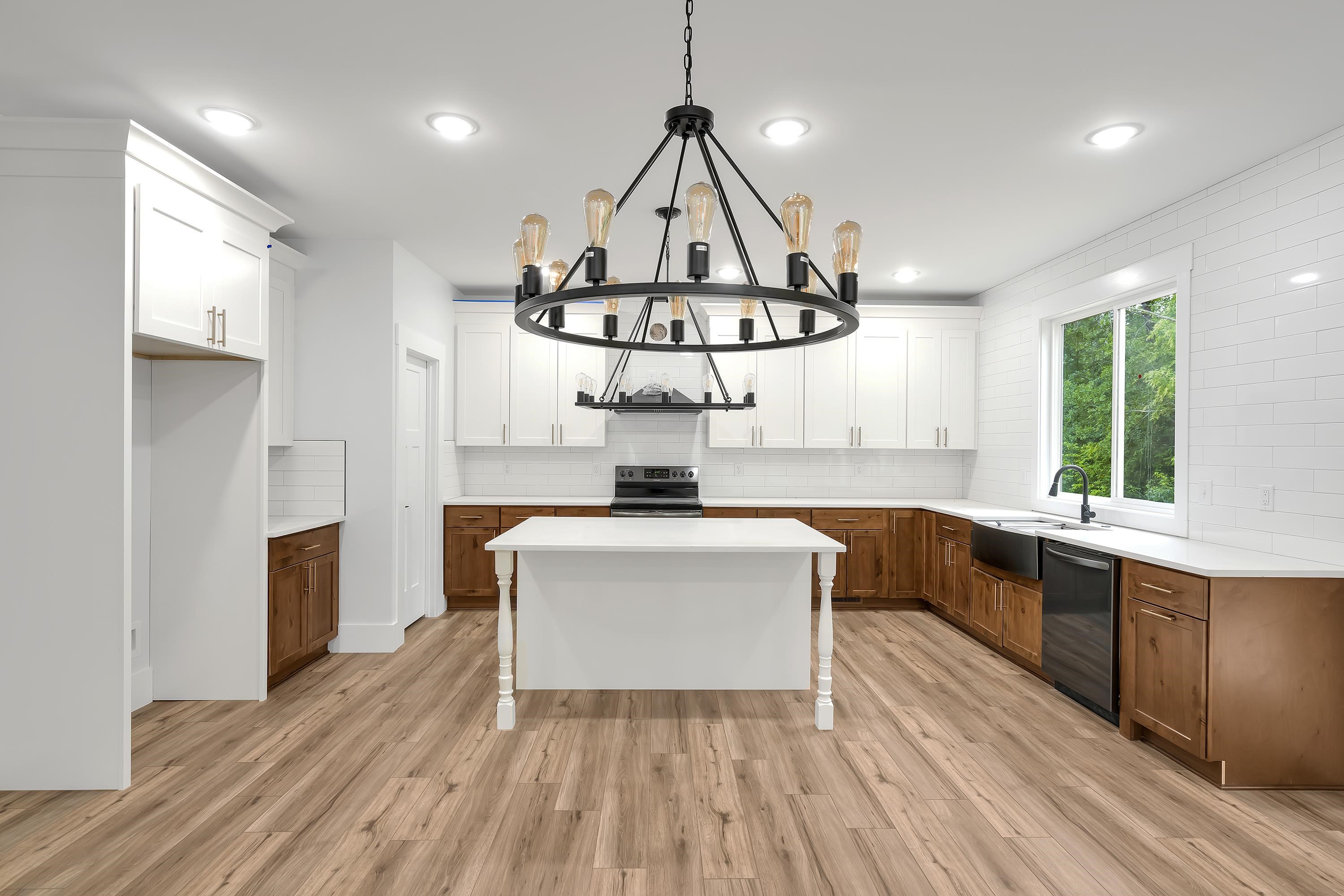 419 Walnut Grove Road Roebuck, SC 29376 - Photo 7 of 25