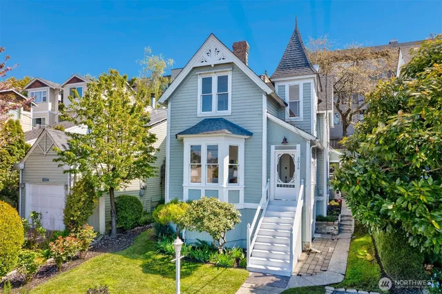 $999,000 | 2016 14th Avenue West, Seattle, WA 98119