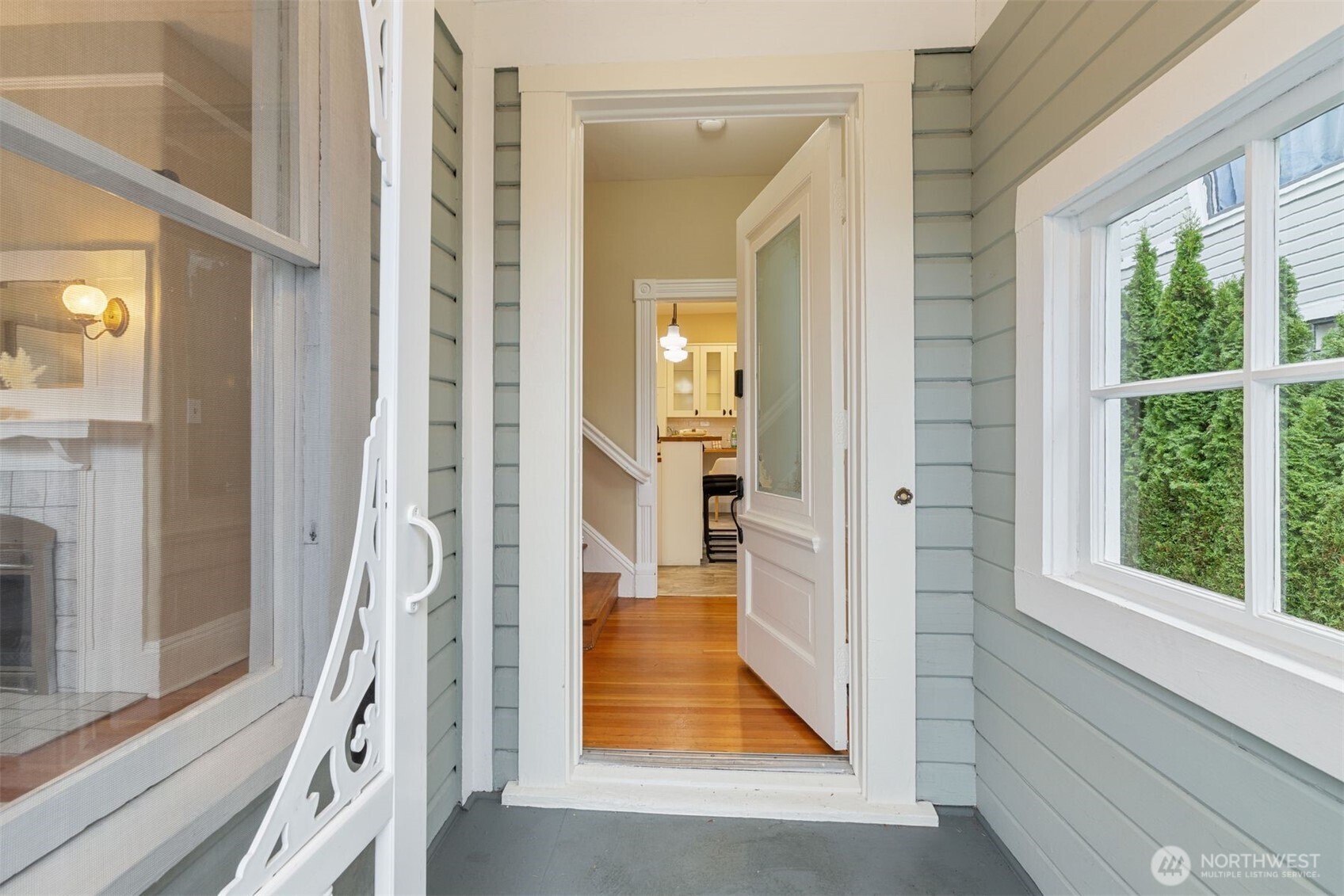 2016 14th Avenue West Seattle, WA 98119 - Photo 3 of 38