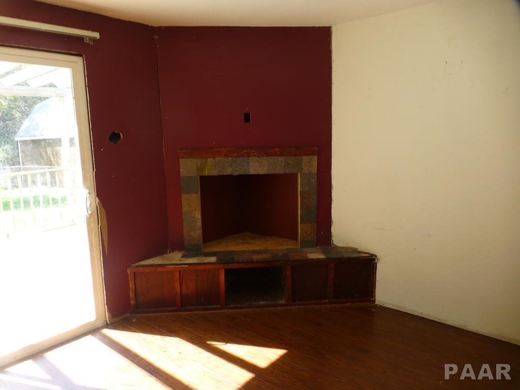 110 Craig Road Marquette Heights, IL 61554 - Photo 11 of 19 Gallery Image 11