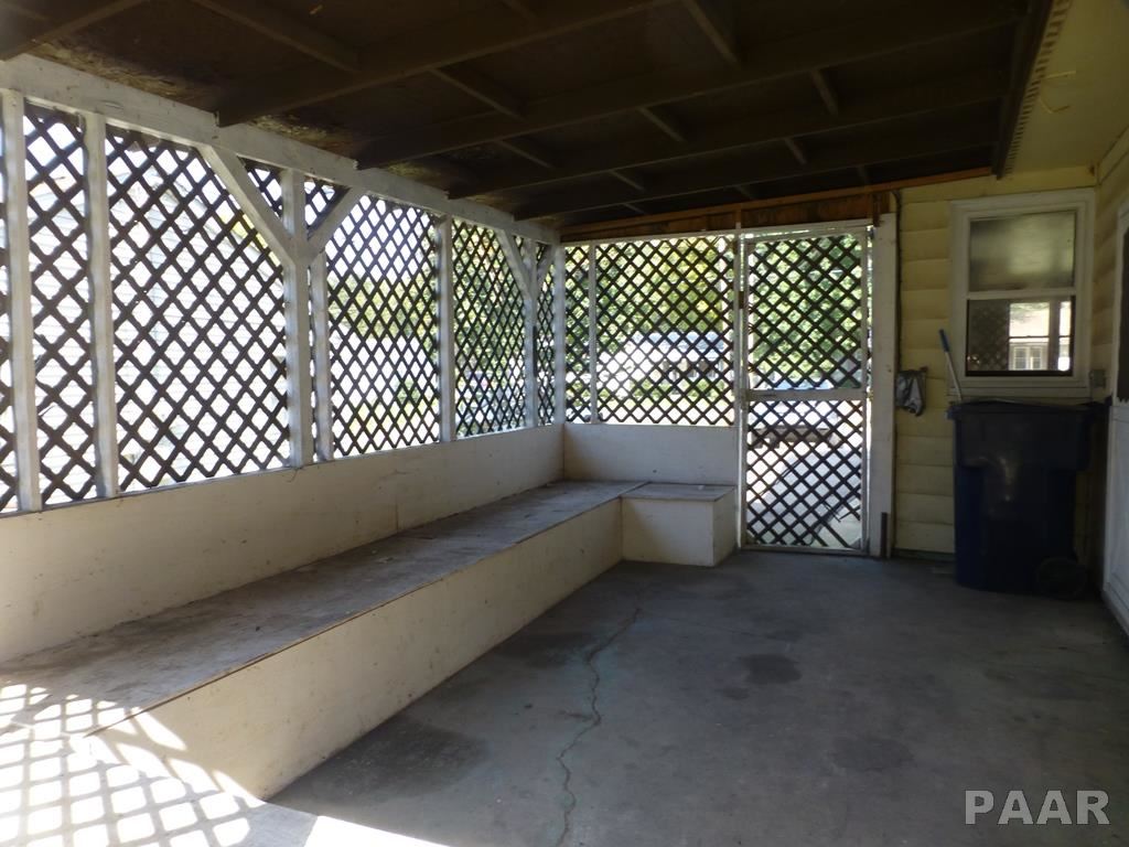 110 Craig Road Marquette Heights, IL 61554 - Photo 4 of 19 Gallery Image 4