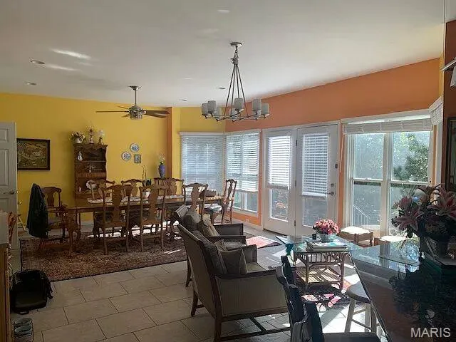 $3,500 | 811 Wheaton Way, Creve Coeur, MO 63141