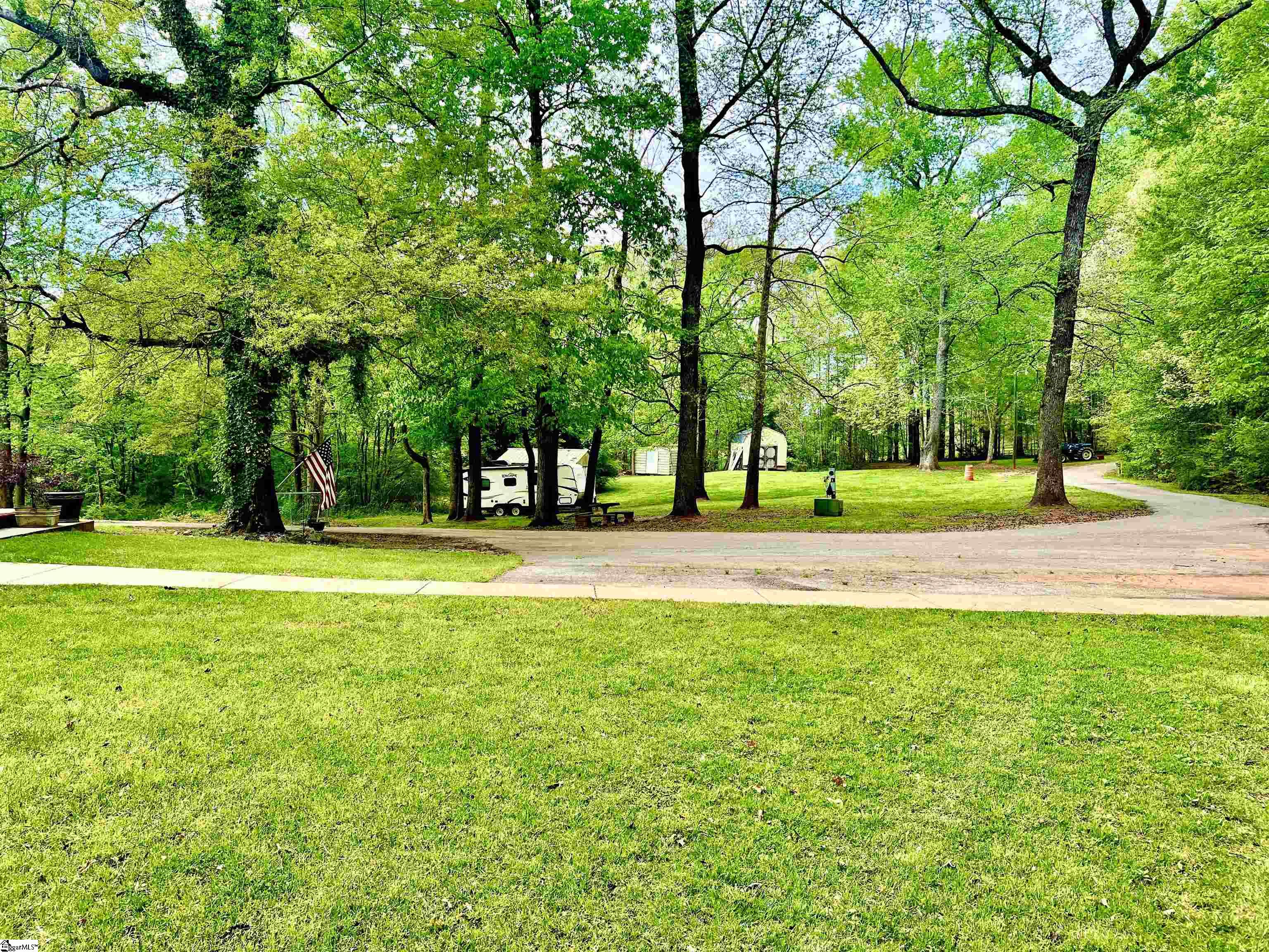 396 Bryson Ford Road Gray Court, SC 29645 - Photo 18 of 35 Gallery Image 18
