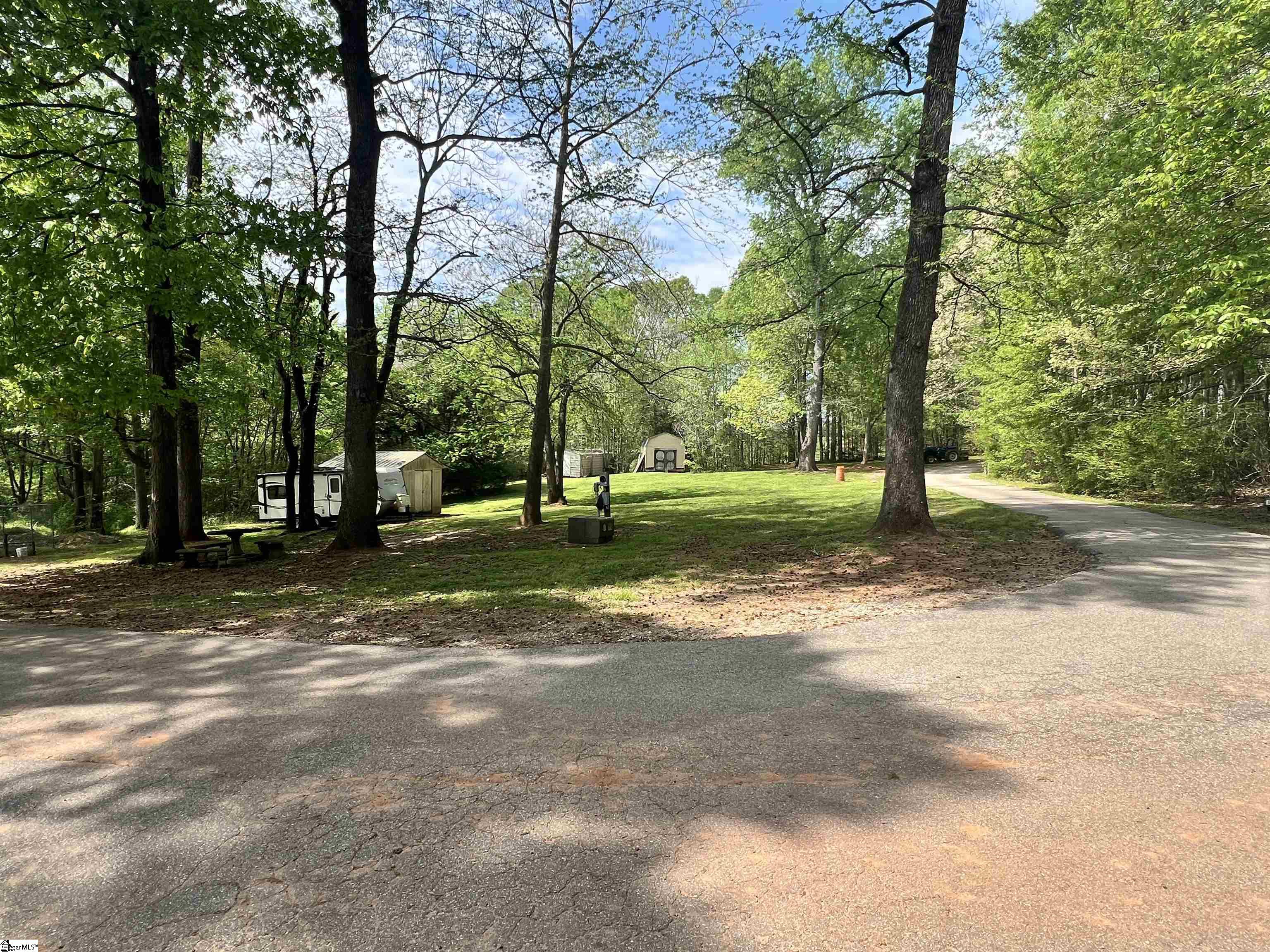 396 Bryson Ford Road Gray Court, SC 29645 - Photo 19 of 35 Gallery Image 19