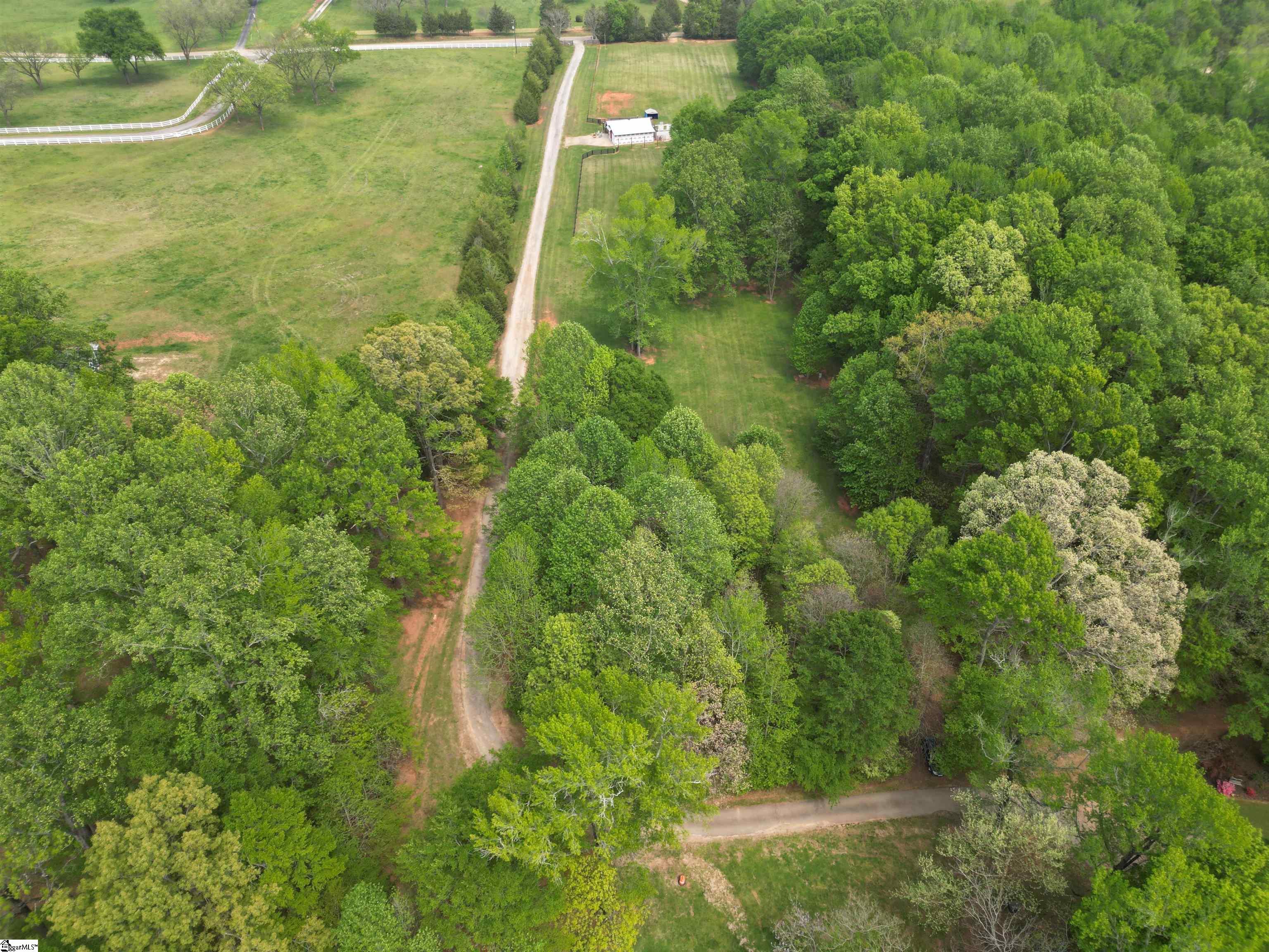 396 Bryson Ford Road Gray Court, SC 29645 - Photo 8 of 35 Gallery Image 8