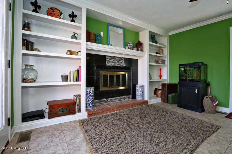 9505 Maple Road Louisville, KY 40229 - Photo 14 of 30 Large Tile Ceramic Floor