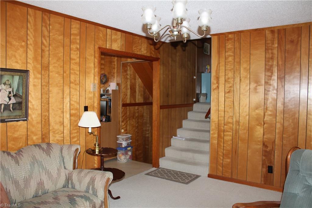184 Deer Haven Road Sparta, NC 28675 - Photo 6 of 31 Gallery Image 6