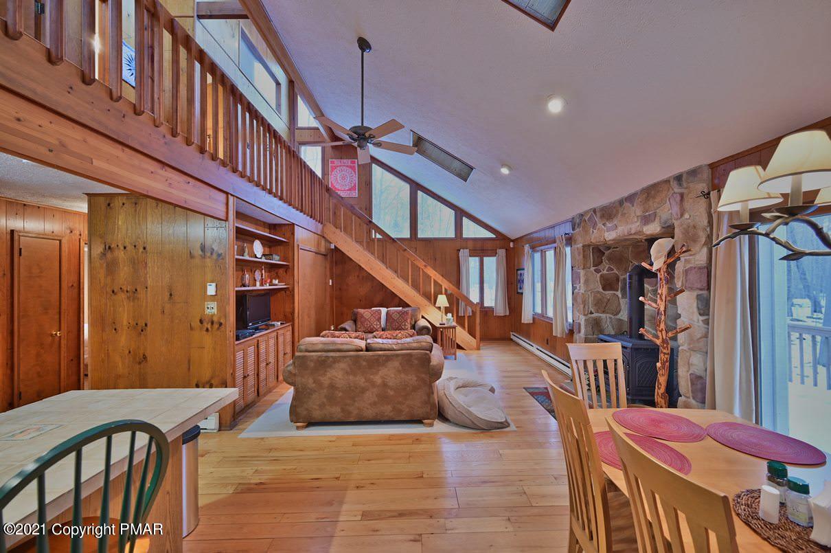 2125 Blue Ox Road Pocono Pines, PA 18350 - Photo 7 of 73 Photo 07