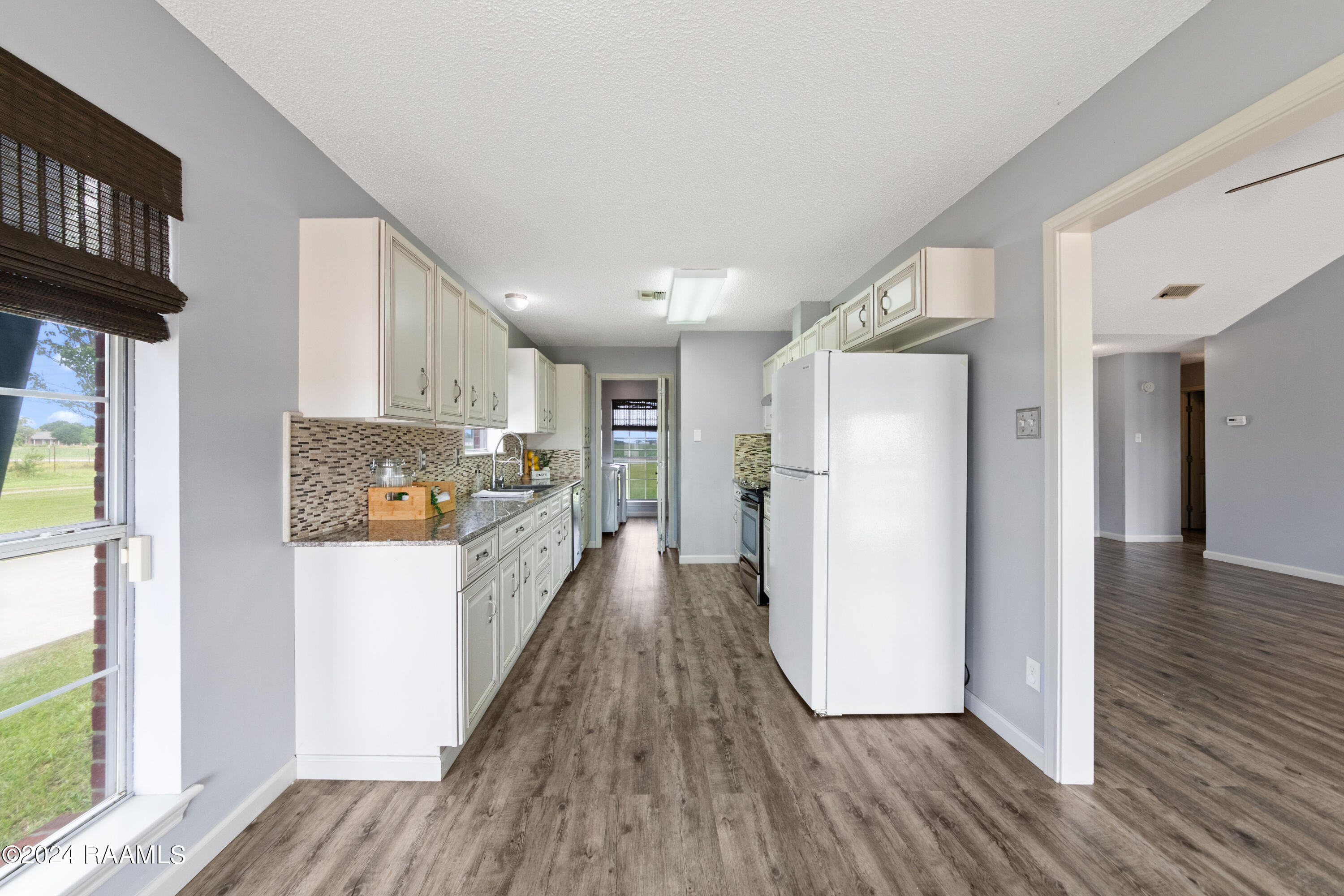 12401 Landry Road Maurice, LA 70555 - Photo 6 of 38 Gallery Image 6