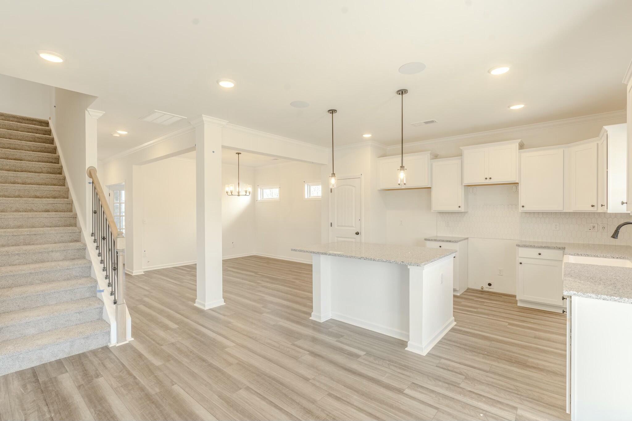 kitchen/dining