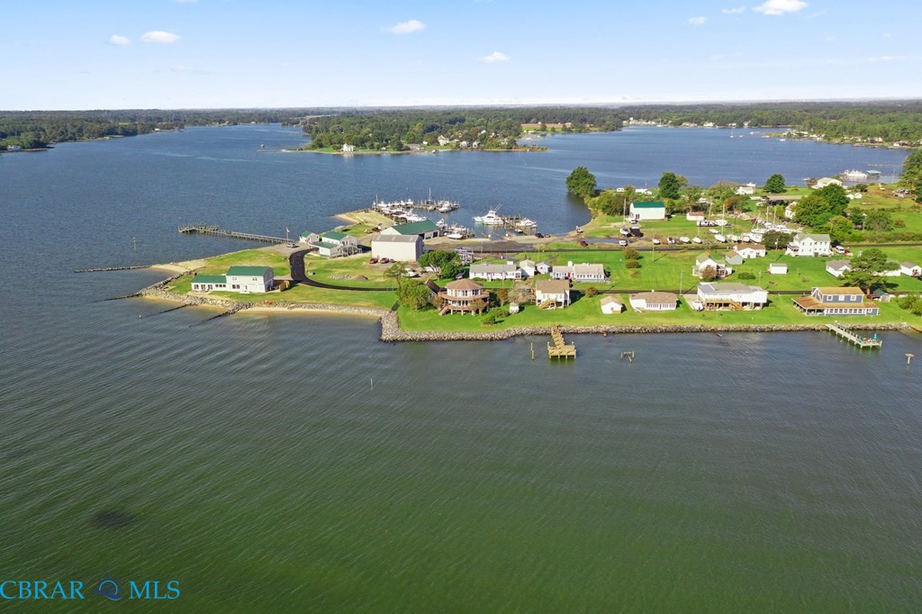 24 River Road Lottsburg, VA 22511 - Photo 2 of 35 a view of a lake with houses