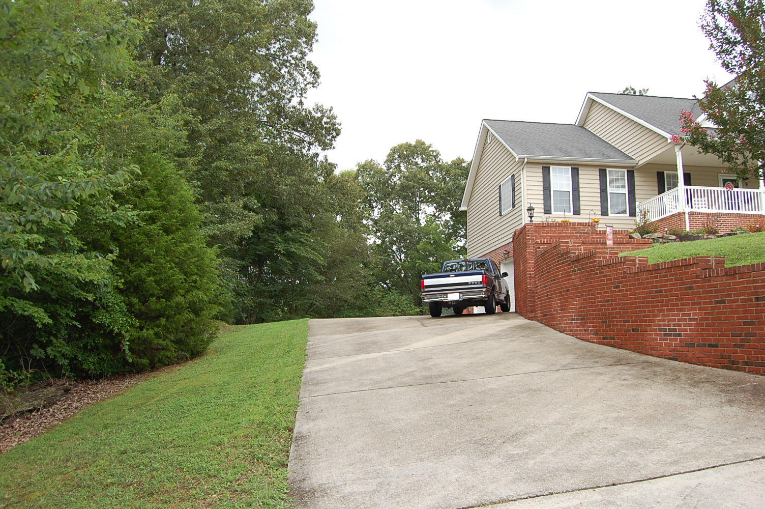 178 Wheeler Ridge Road Dunlap, TN 37327 - Photo 10 of 63 1339863 - 178 Wheeler Ridge Rd 010