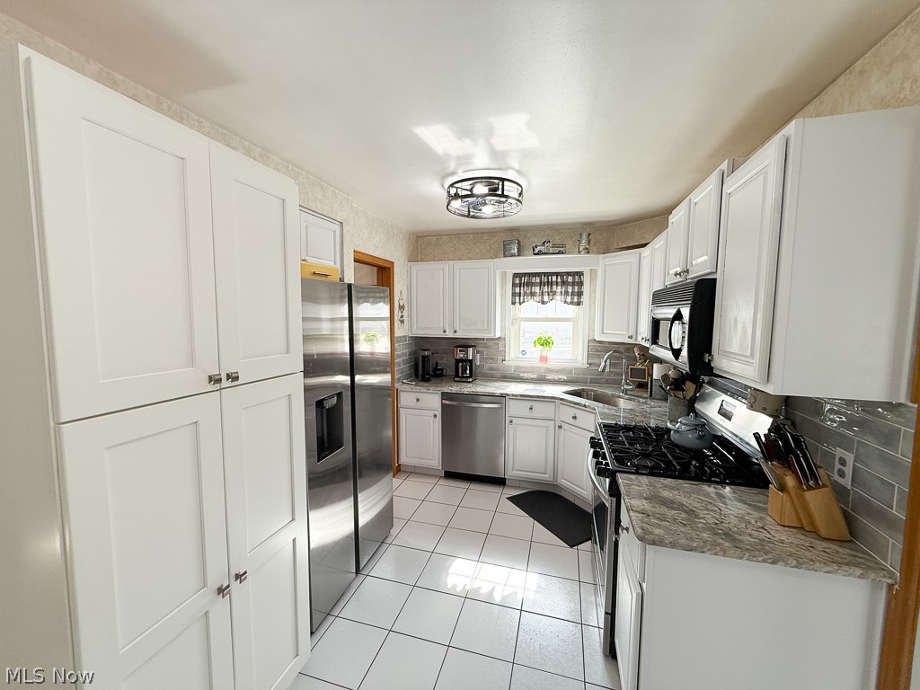 1554 Rush Road Wickliffe, OH 44092 - Photo 4 of 42