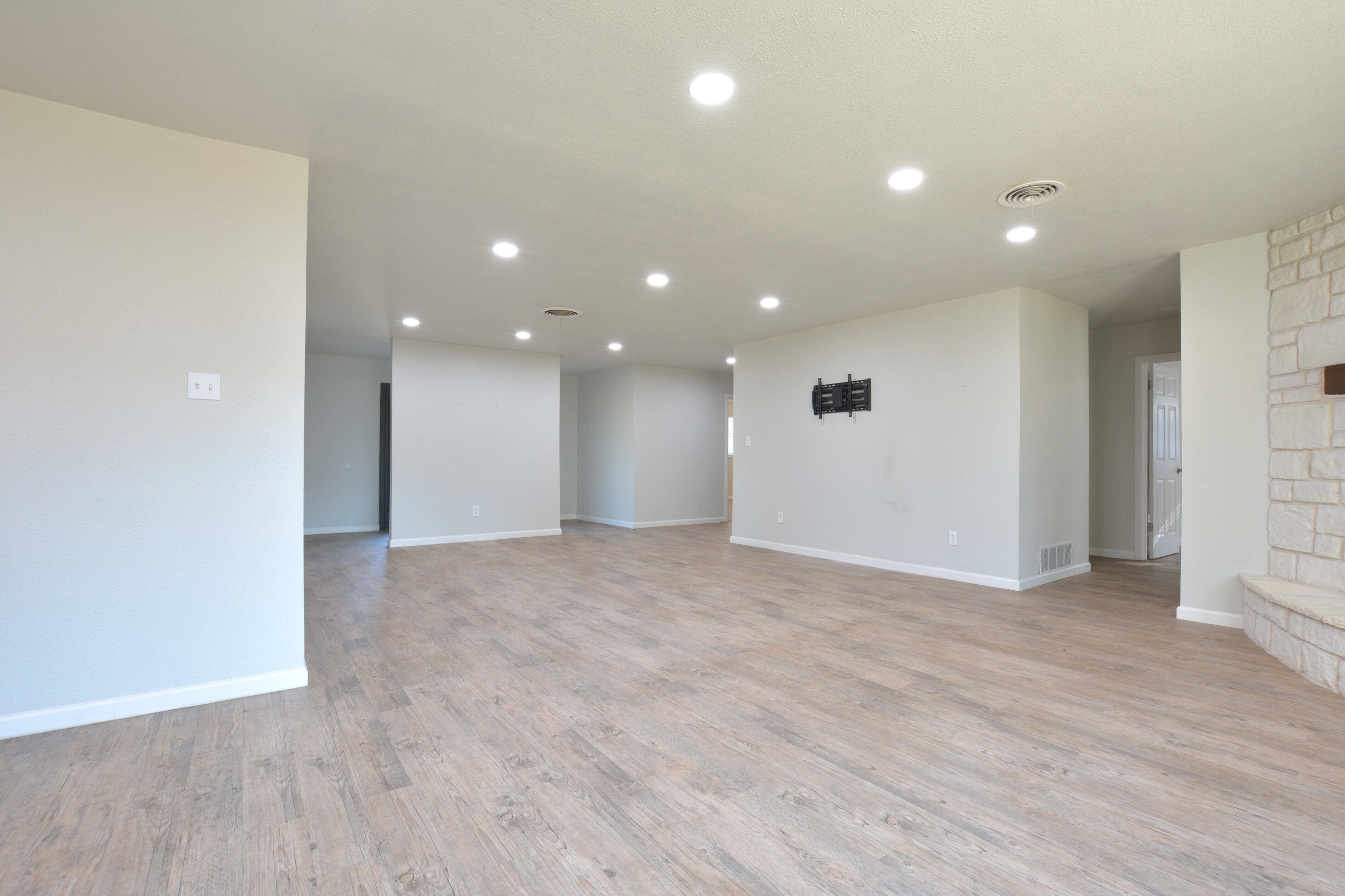 5227 15th Street Lubbock, TX 79416 - Photo 6 of 24 6