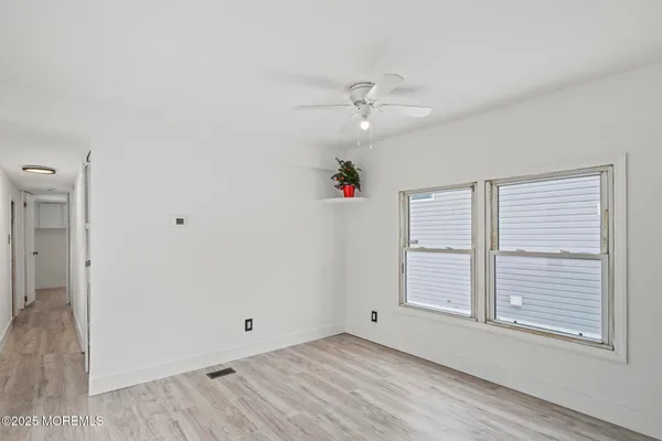 $70,000 | 17 Gary Avenue, Keansburg, NJ 07734