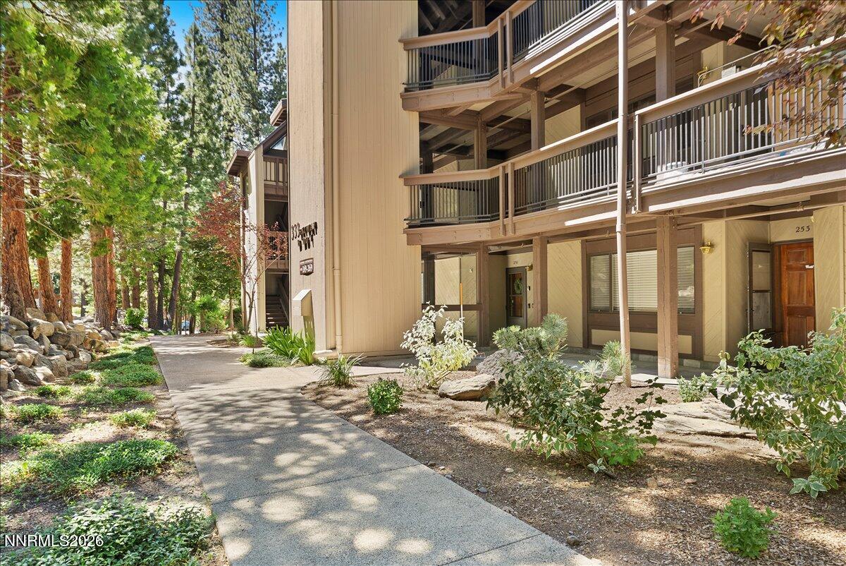 333 Ski Way, Unit 252 Incline Village, NV 89451 - Photo 3 of 34 02-333 Ski Way Incline Village NV 89541