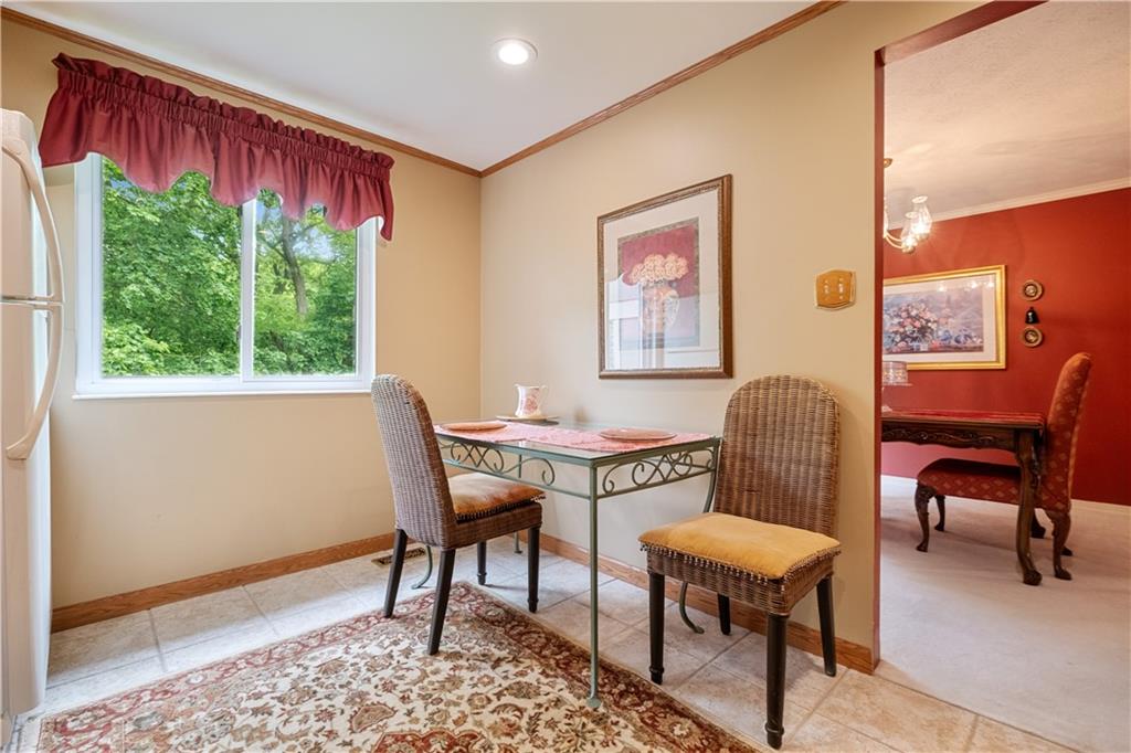 3140 Laurel Ridge Circle Bridgeville, PA 15017 - Photo 15 of 34 Gallery Image 15