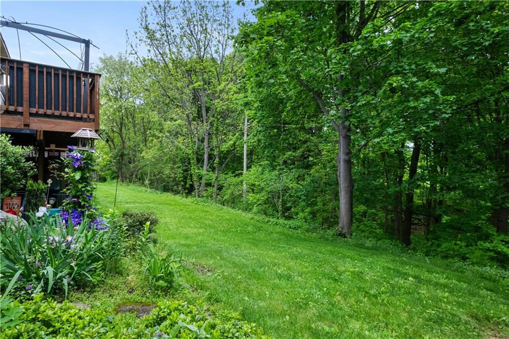 3140 Laurel Ridge Circle Bridgeville, PA 15017 - Photo 29 of 34 Gallery Image 29