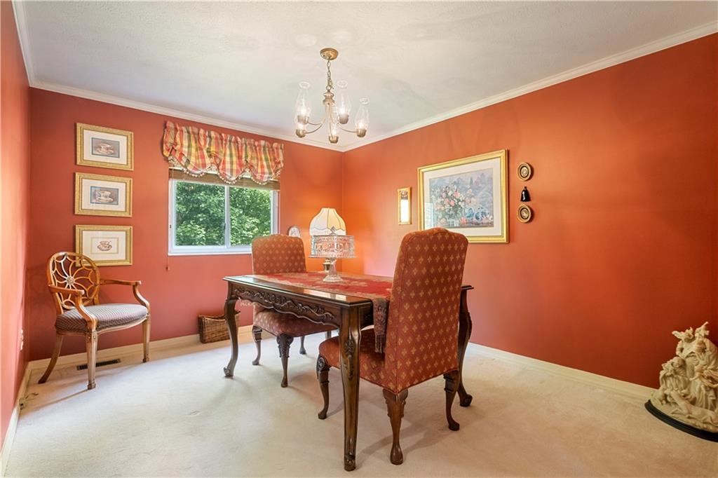 3140 Laurel Ridge Circle Bridgeville, PA 15017 - Photo 9 of 34 Gallery Image 9