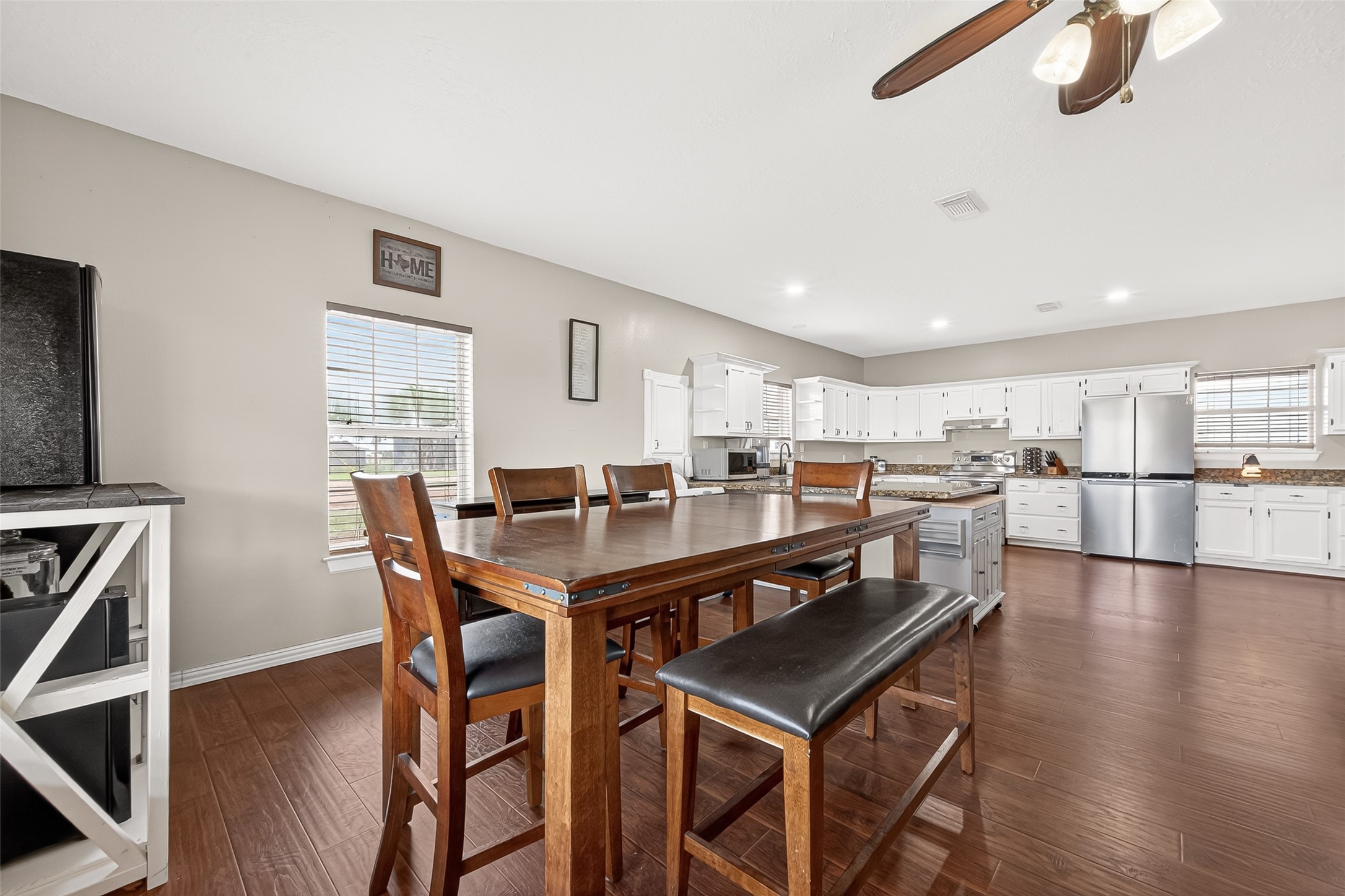 11802 Padon Road Needville, TX 77461 - Photo 16 of 49