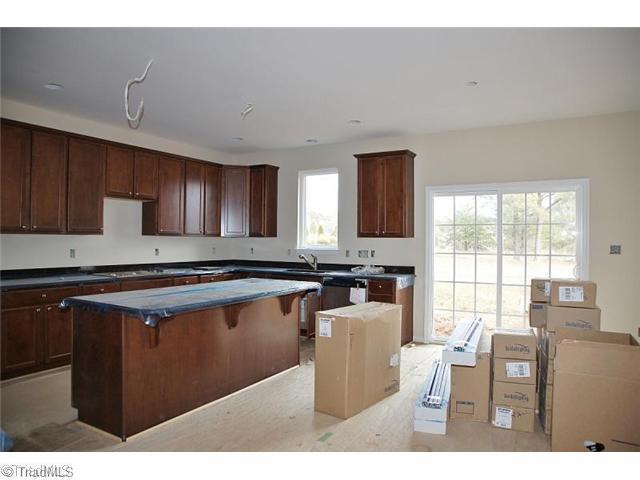 6622 Stonecroft Drive Oak Ridge, NC 27310 - Photo 3 of 6 Kitchen.
