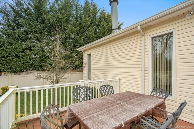 $800,000 | 2046 Hancock Avenue, North Bellmore, NY 11710