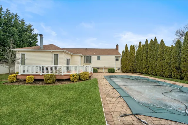 $800,000 | 2046 Hancock Avenue, North Bellmore, NY 11710