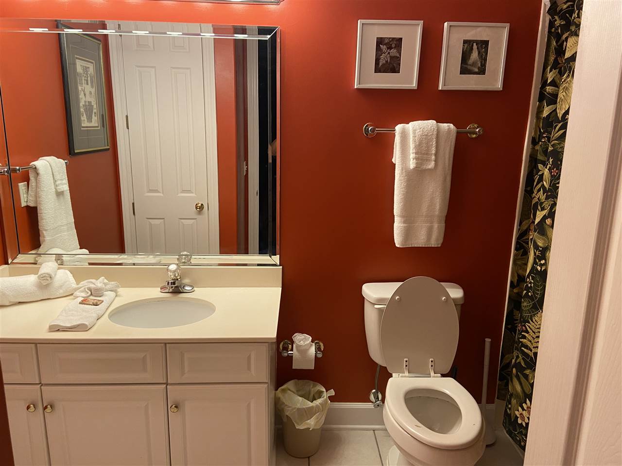 809 West Beach Boulevard, Unit 406 Gulf Shores, AL 36542 - Photo 8 of 19 Bath